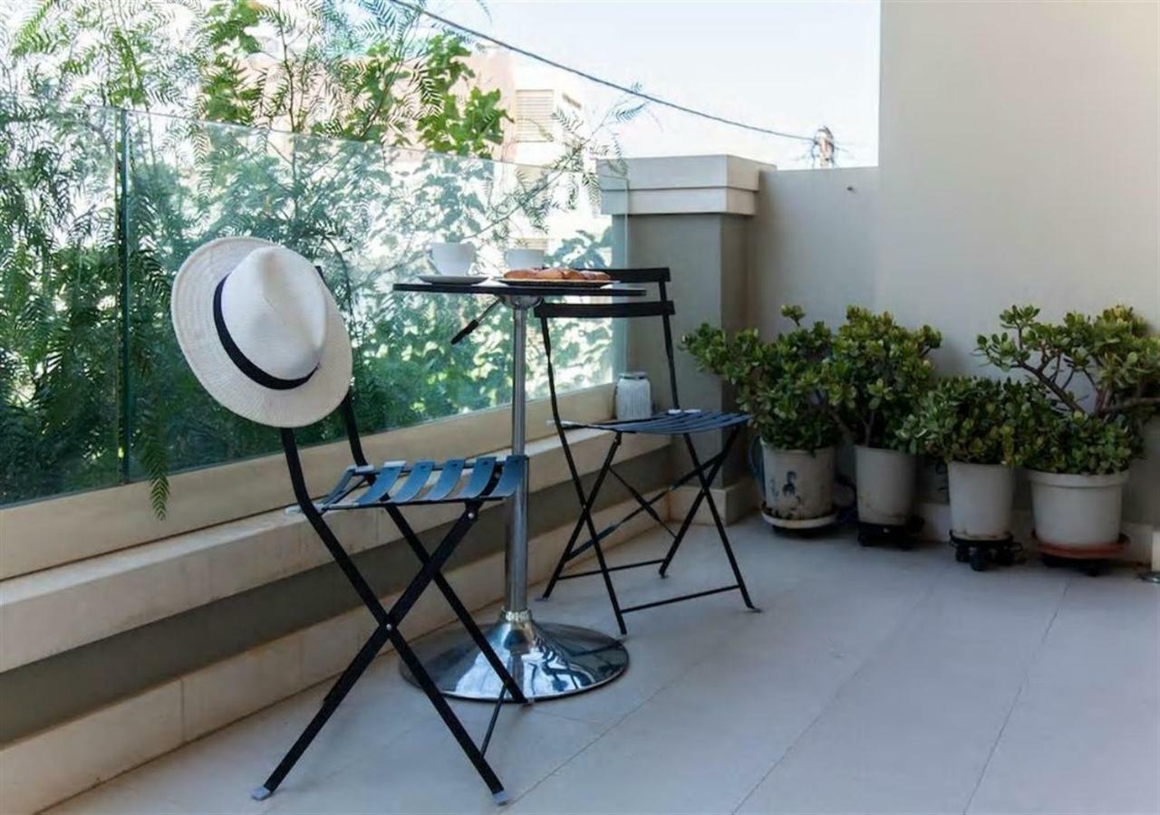 Maritina Apartment Iraklion Buitenkant foto