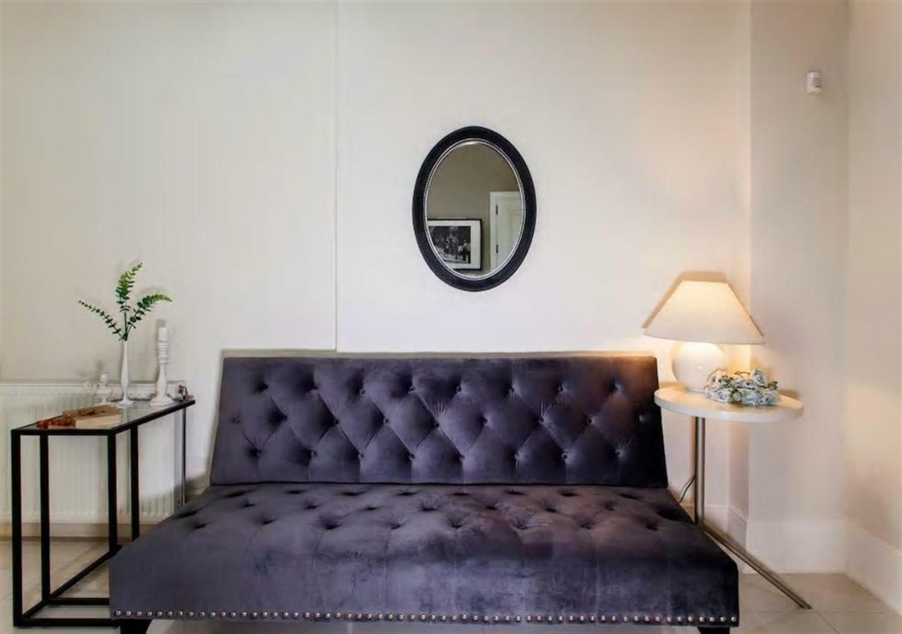 Maritina Apartment Iraklion Buitenkant foto